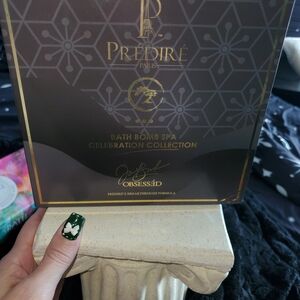 Black and Gold Bath Bomb Spa Set